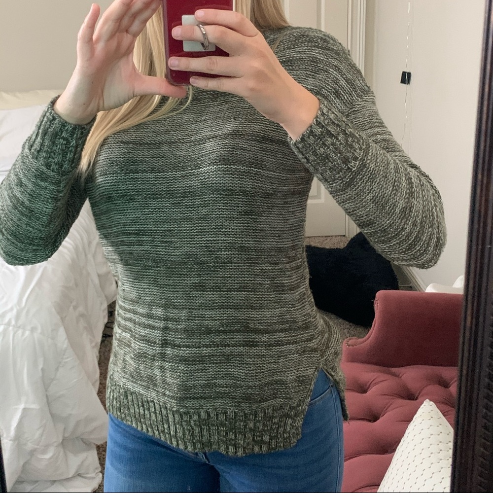 Sweater - Picture 3 of 3
